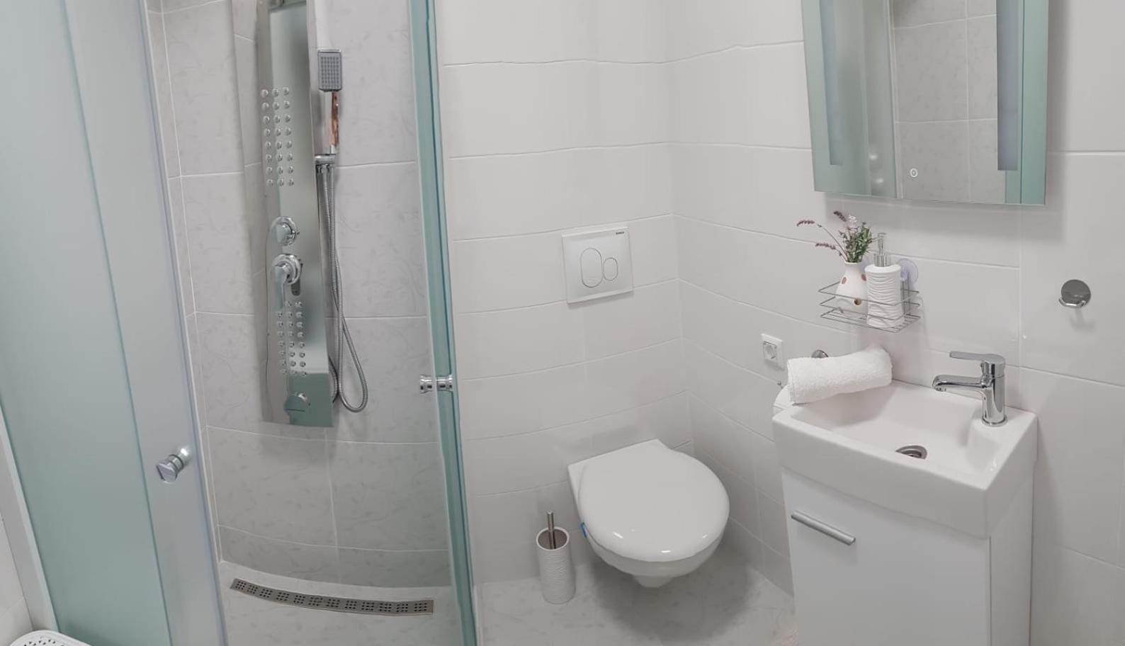 Apartment Kristina - Self Check In & Check Out